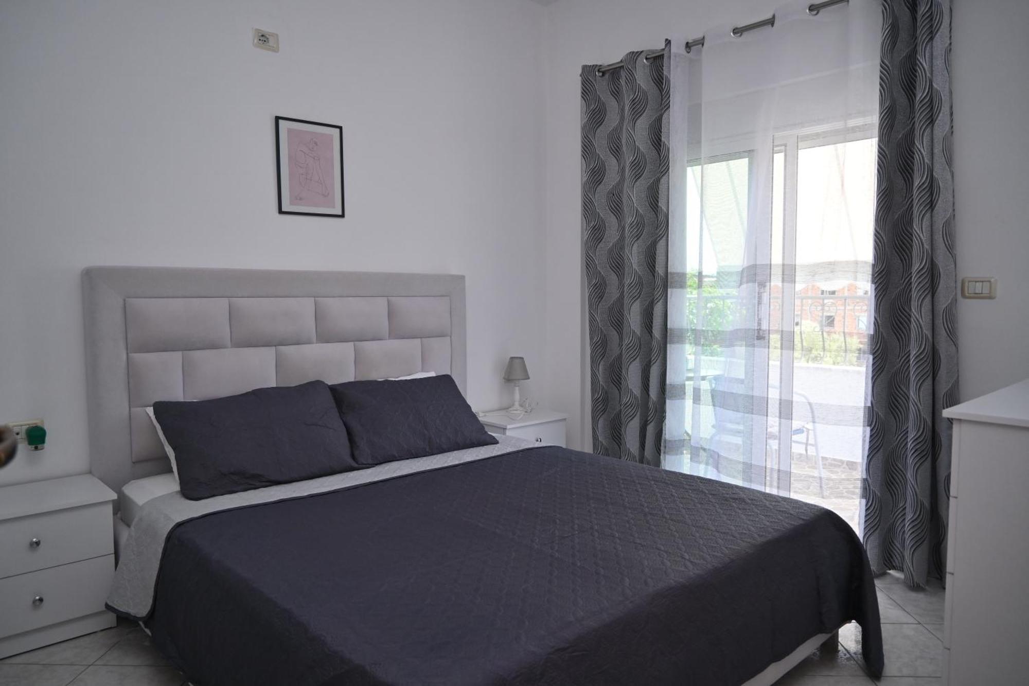 Mimoza Apartments Sarandë Exterior foto
